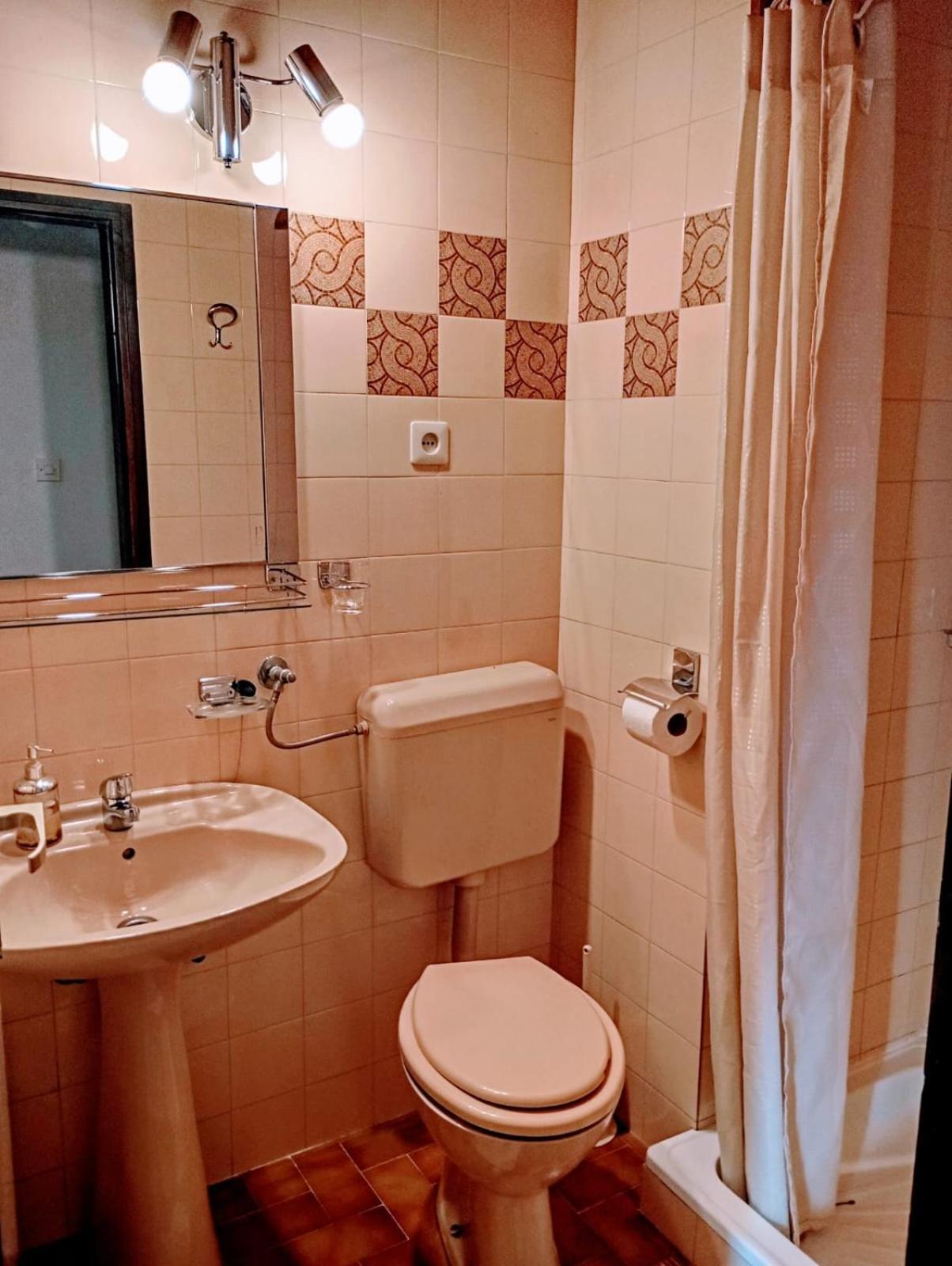 Rooms Helena Krk Town Luaran gambar