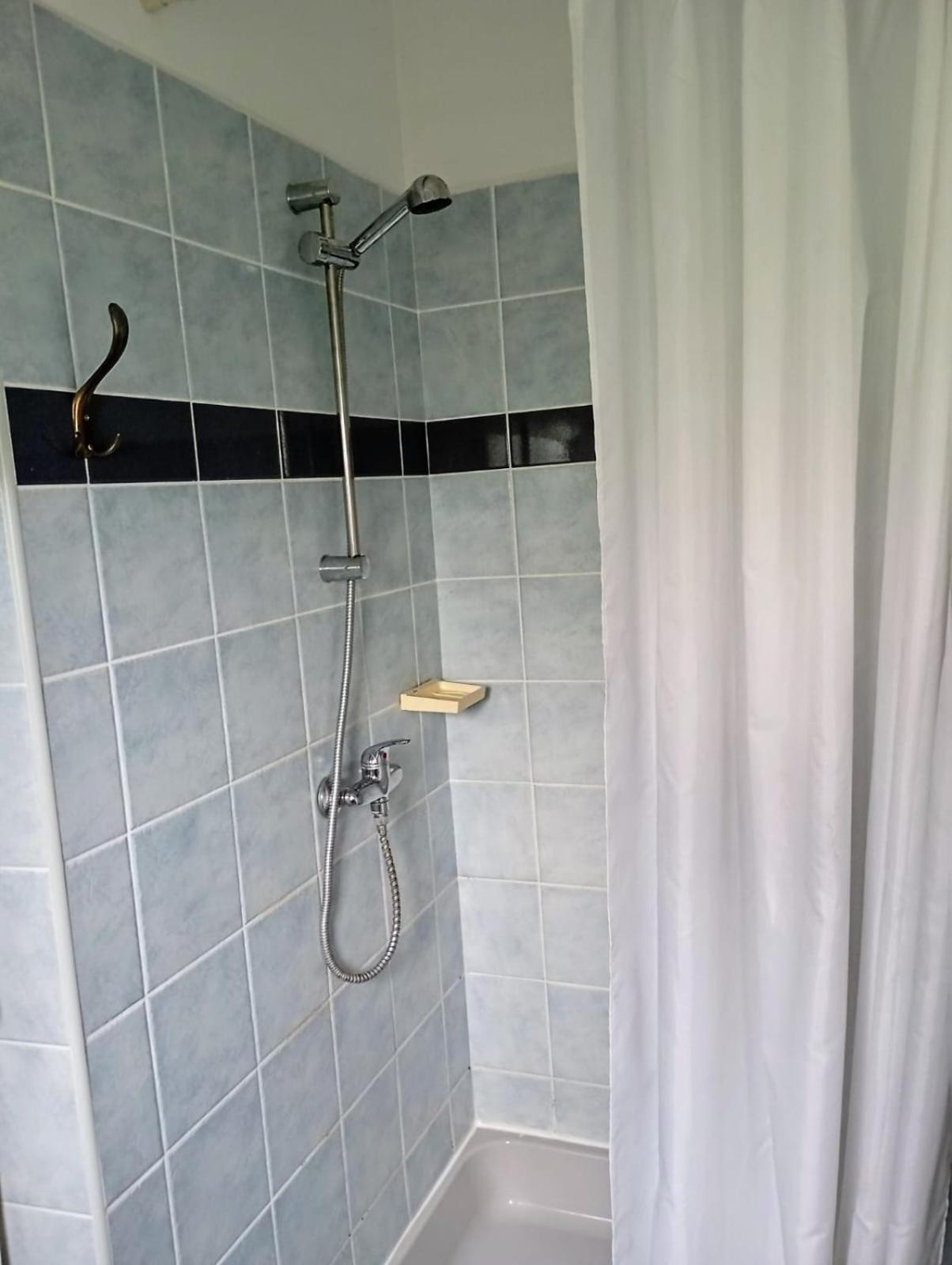 Rooms Helena Krk Town Luaran gambar